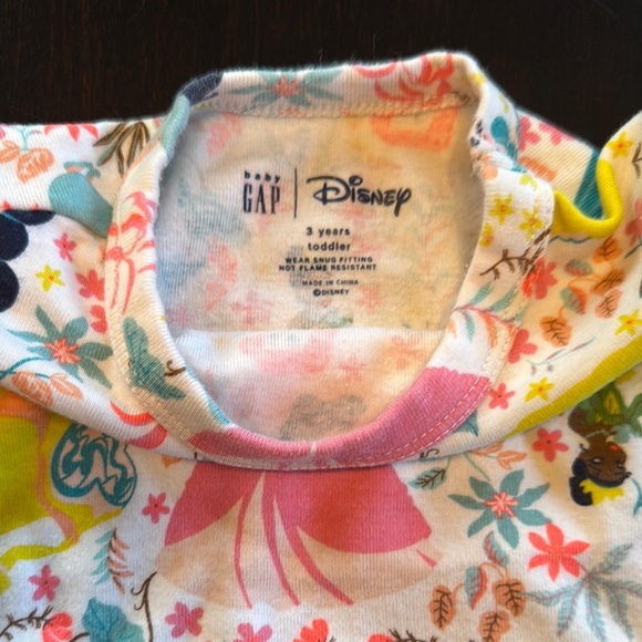 GAP Disney Princess Pajama Set - Picture 2 of 2